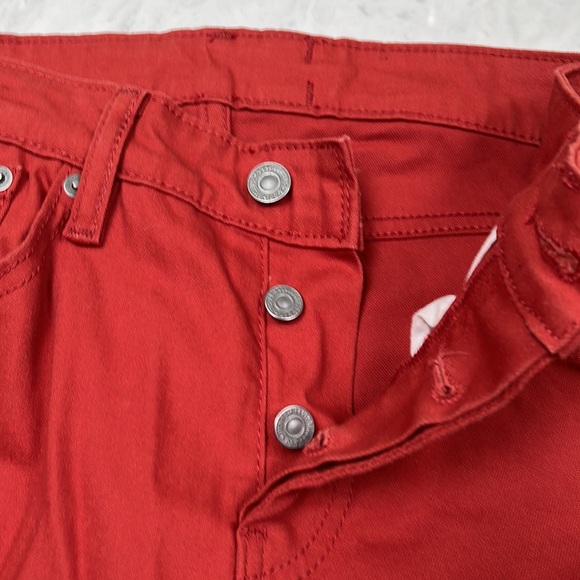 Levi’s straight leg jean. Men’s size 30L 30W pre owned. Worn once - Picture 6 of 10